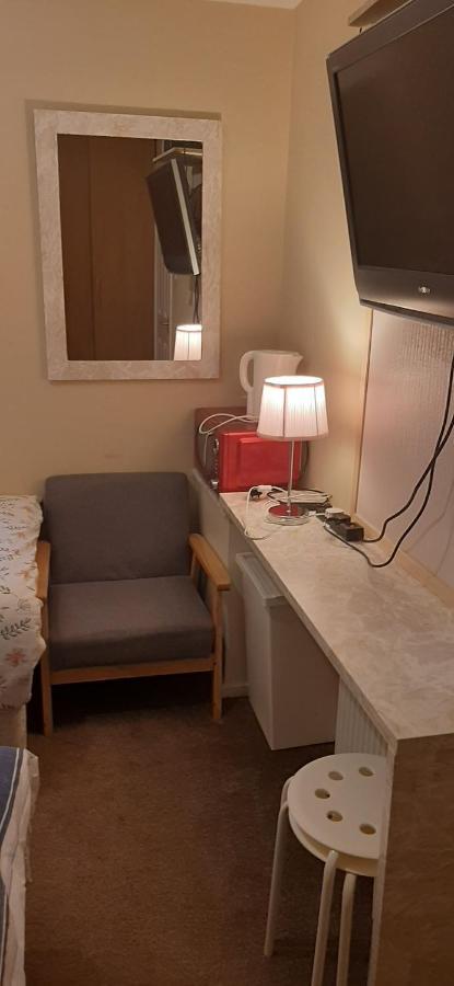 Delightful Home Stay - Double Ensuiteroom. Glasgow Esterno foto